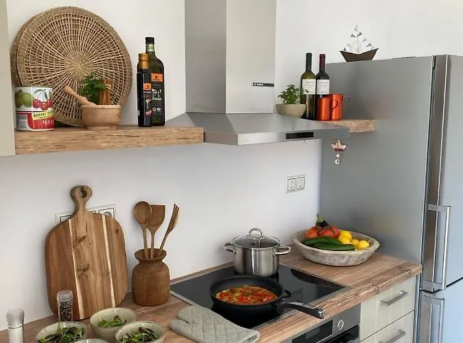 בית נופש Ypsilon Naxos - Luxury House With Amazing Sea View & Private Pool