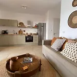 Ypsilon Naxos - Luxury House With Amazing Sea View & Private Pool Tatil Evi Agia Anna (Naxos)